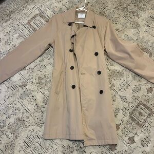 Woman’s Old Navy rain coat new
